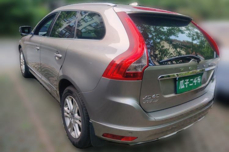 Used Volvo XC60 2015 T5 Smart Upgrade Model Rear Left 45 Deg