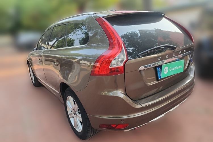 Used Volvo XC60 2015 T5 Smart Upgrade Model Rear Left 45 Deg