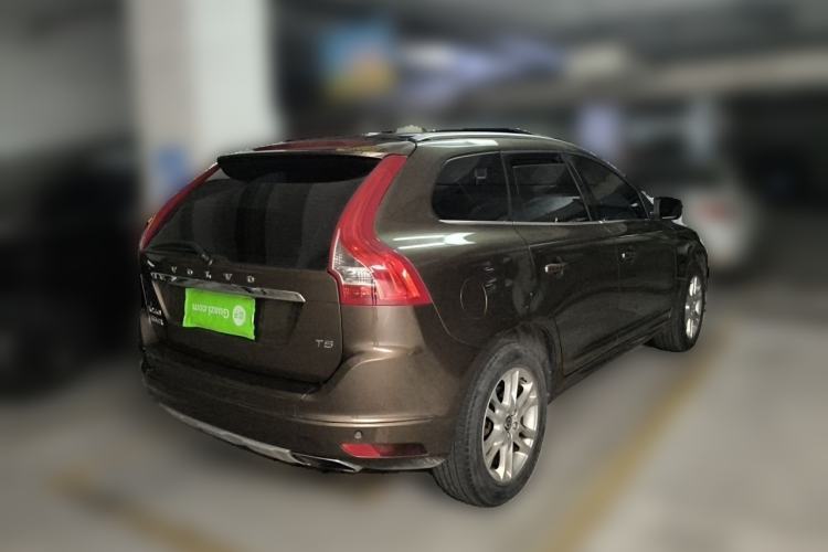 Used Volvo XC60 2015 T5 Smart Upgrade Model Rear Right 45 Deg