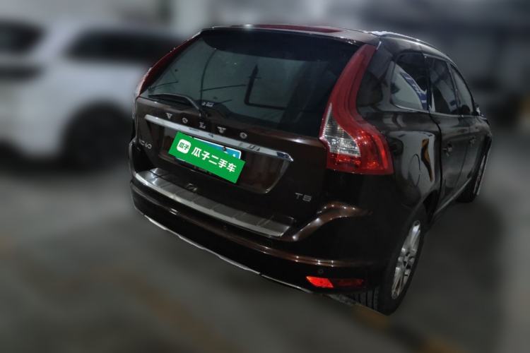 Used Volvo XC60 2015 T5 Smart Upgrade Model Rear Right 45 Deg