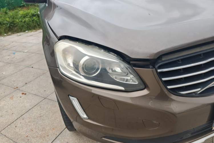 Used Volvo XC60 2015 T6 Zhiyi Edition Right Front Headlight