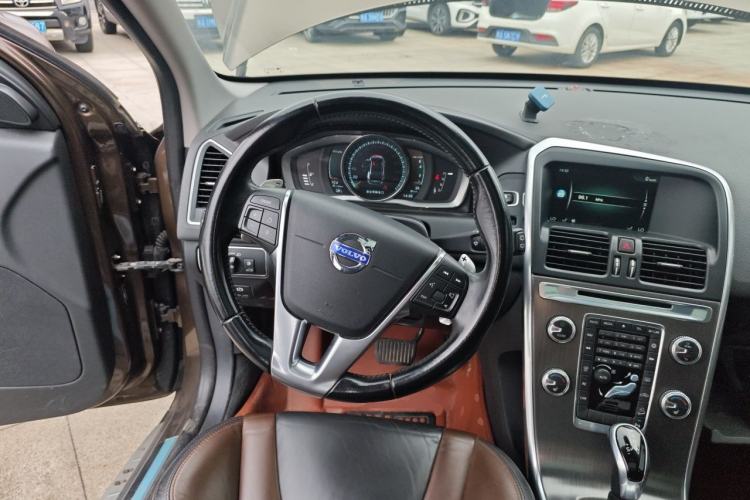 Used Volvo XC60 2015 T6 Zhiyi Edition Steering Wheel