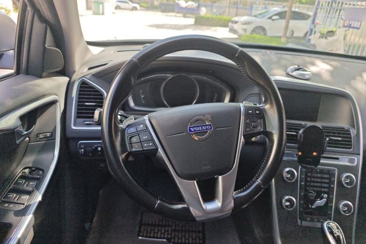 Used Volvo XC60 2015 T5 Zhiya Edition Steering Wheel