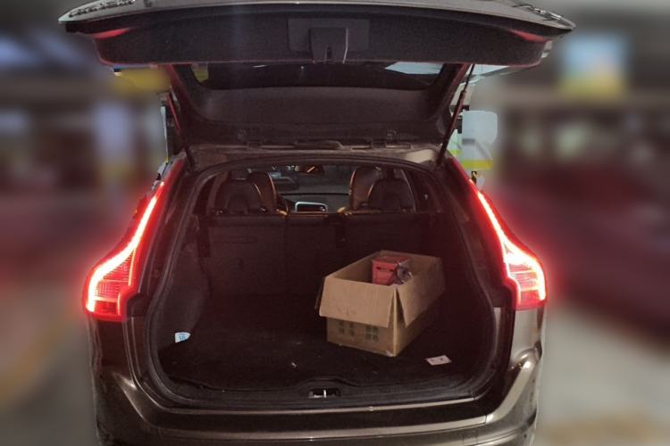 Used Volvo XC60 2015 T5 Smart Upgrade Model Trunk