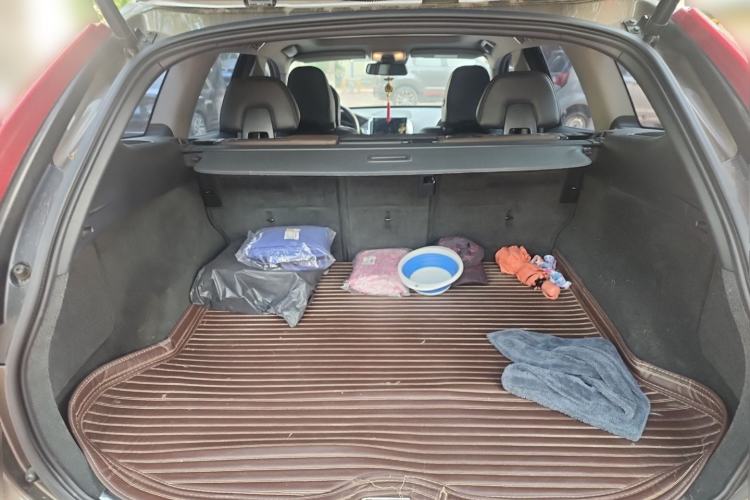 Used Volvo XC60 2015 T5 Smart Upgrade Model Trunk