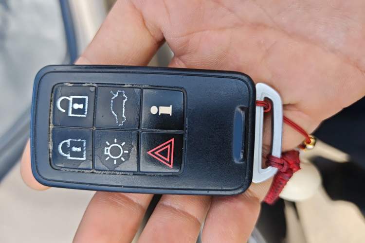 Used Volvo XC60 2015 T5 AWD Zhiyuan Edition Vehicle Key