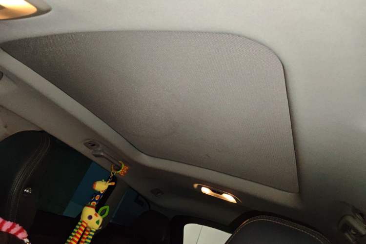 Used Volvo XC60 2015 T5 AWD Zhiyuan Edition Headliner