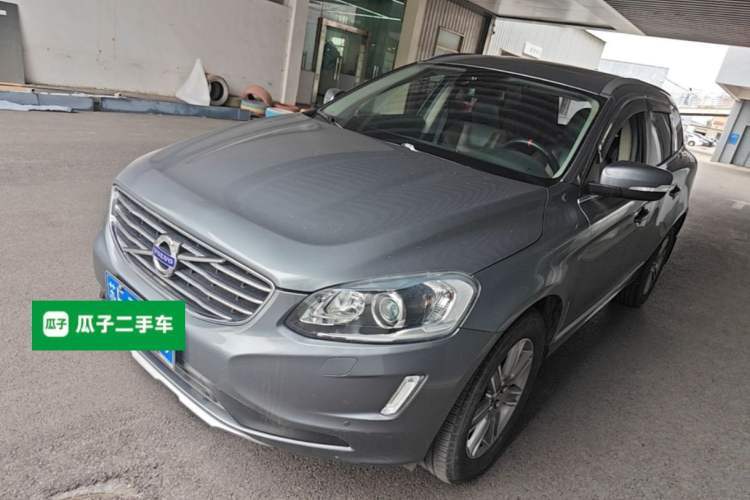 Used Volvo XC60 2015 T5 Smart Upgrade Model Guazi used car, China used car export, Used car for sale, Used  cars, Cheapest cars for sale