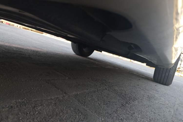 Used Volvo XC60 2015 T5 Zhiya Edition Chassis Rear Right