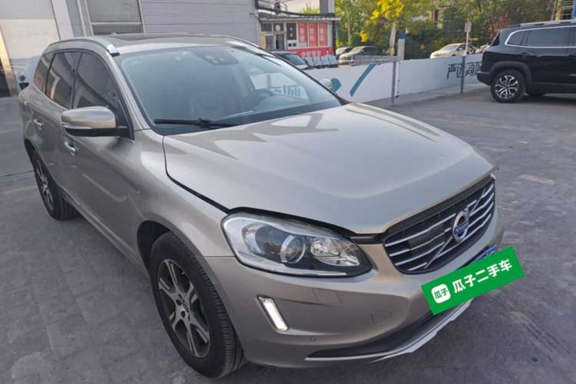Used Volvo XC60 2015 T5 Zhiya Edition Front Right 45 Deg