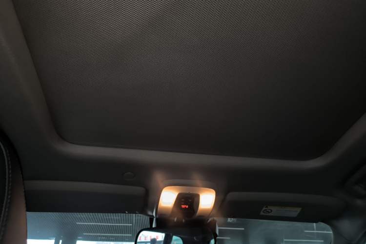 Used Volvo XC60 2015 T5 Smart Upgrade Model Headliner