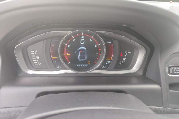 Used Volvo XC60 2015 T5 Smart Upgrade Model Instrument Cluster