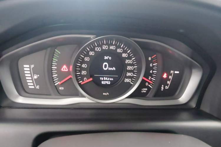 Used Volvo XC60 2015 T5 Smart Upgrade Model Instrument Cluster