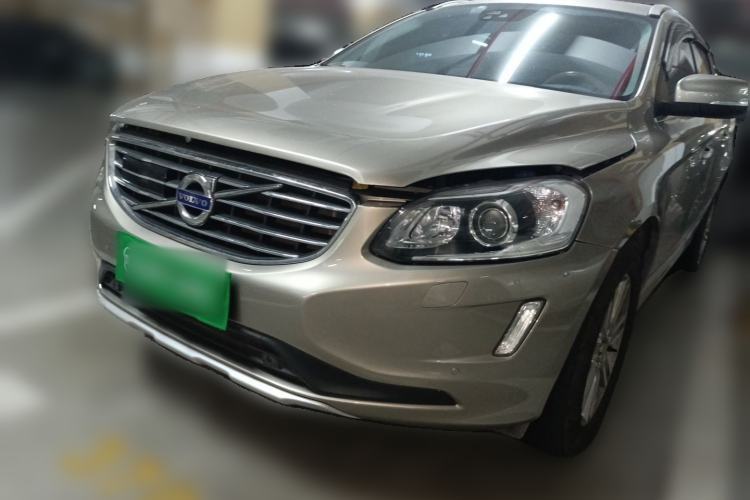 Używany Volvo XC60 2015 T5 AWD Zhiyuan Edition Guazi used car, China used car export, Used car for sale, Used  cars, Cheapest cars for sale
