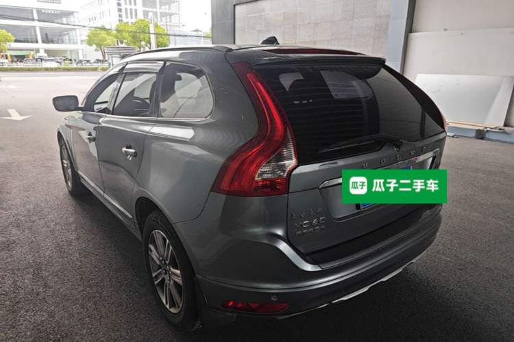 Used Volvo XC60 2015 T5 Smart Upgrade Model Rear Left 45 Deg