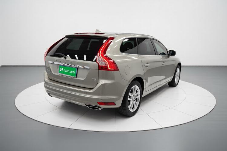 Used Volvo XC60 2015 T5 Smart Upgrade Model Rear Right 45 Deg
