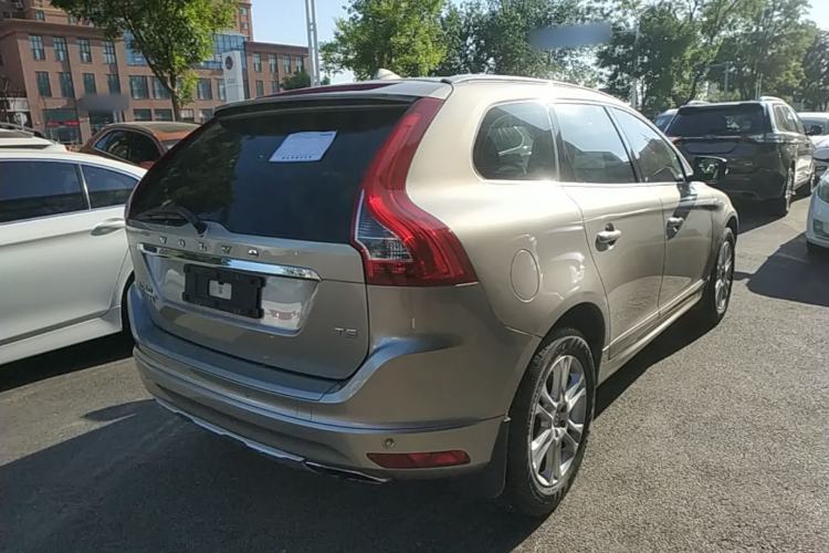 Used Volvo XC60 2015 T5 Smart Edition Rear Right 45 Deg