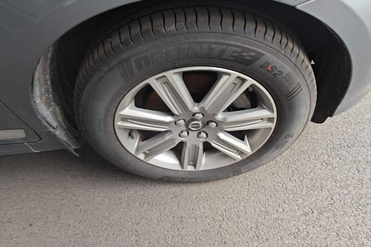 Used Volvo XC60 2015 T5 Smart Upgrade Model Right Front Wheel Hub