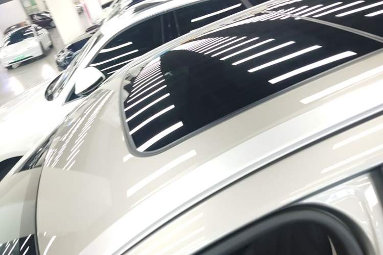 Used Volvo XC60 2015 T5 Smart Upgrade Model Roof