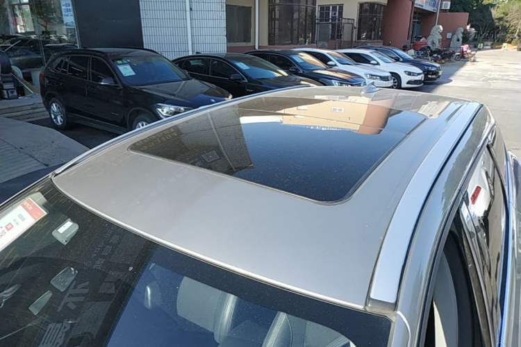 Used Volvo XC60 2015 T5 Smart Edition Roof