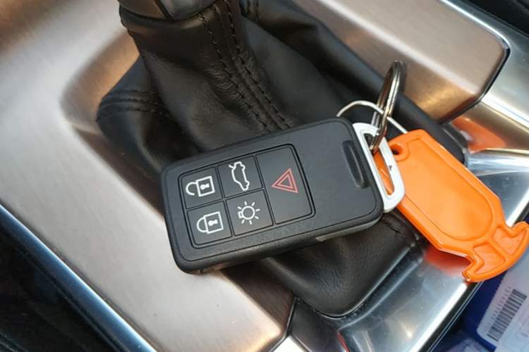 Used Volvo XC60 2015 T5 Smart Edition Vehicle Key