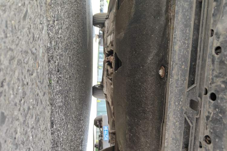 Used Volvo XC60 2015 T5 AWD Zhiyuan Edition Chassis Front
