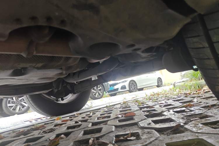 Used Volvo XC60 2015 T5 Smart Upgrade Model Chassis Rear Left