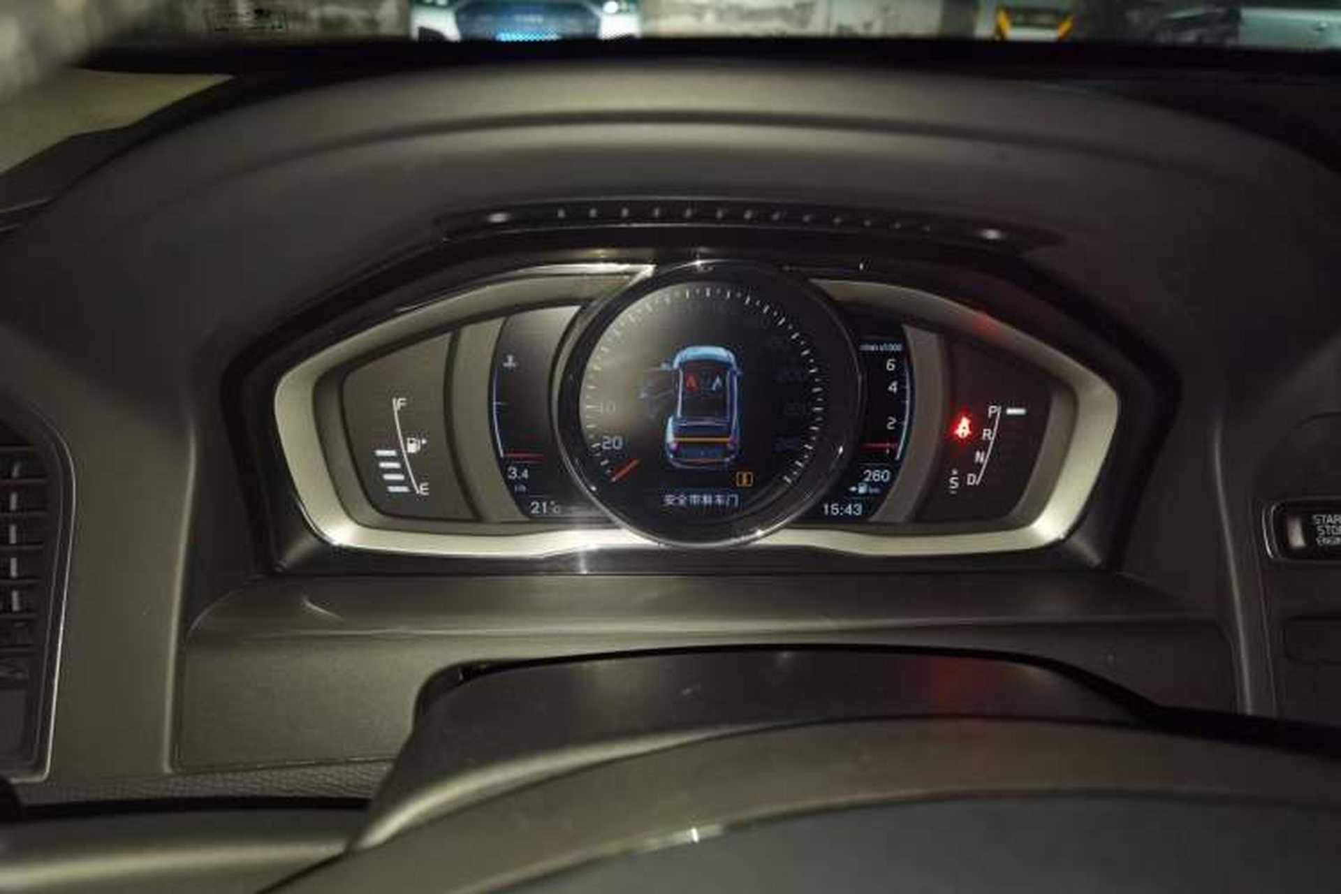 Used Volvo XC60 2015 T5 AWD Zhiyuan Edition Instrument Cluster