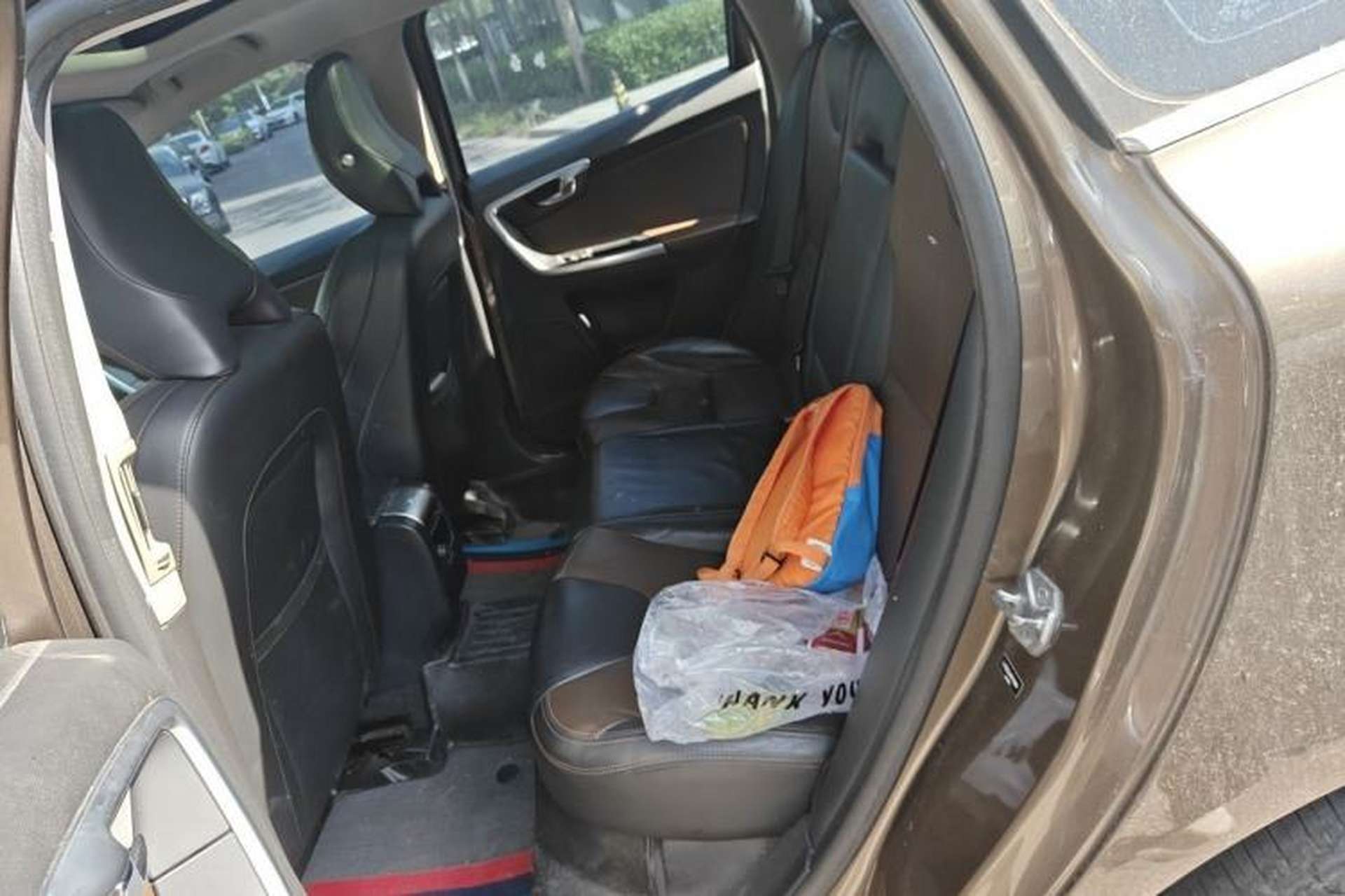 Used Volvo XC60 2015 T5 AWD Zhiyuan Edition Left Rear Seat