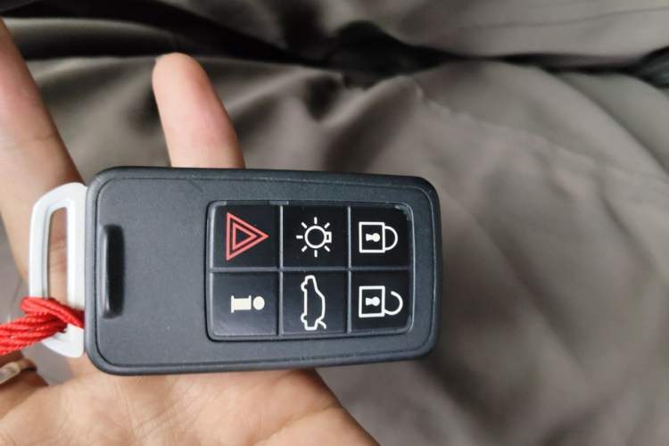 Used Volvo XC60 2015 T5 AWD Zhiyuan Edition Vehicle Key