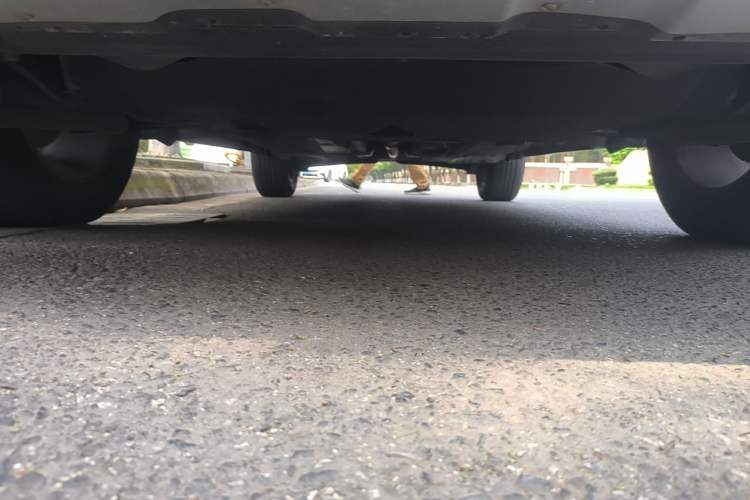 Used Volvo XC60 2015 T5 AWD Zhiyuan Edition Chassis Front