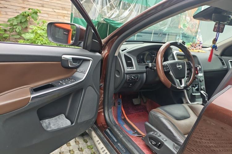 Used Volvo XC60 2015 T5 AWD Zhiyuan Edition Driver Seat