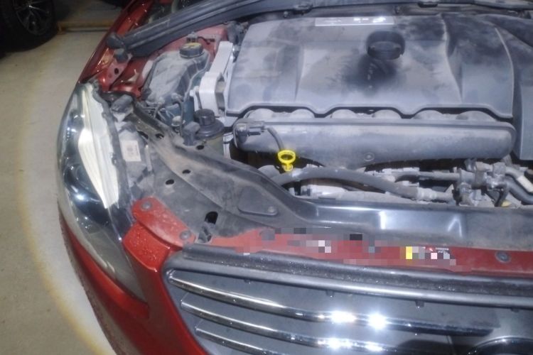 Used Volvo XC60 2015 T6 Zhiyi Edition Engine Bay Right