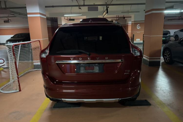 Used Volvo XC60 2015 T5 AWD Zhiyuan Edition Exterior 5