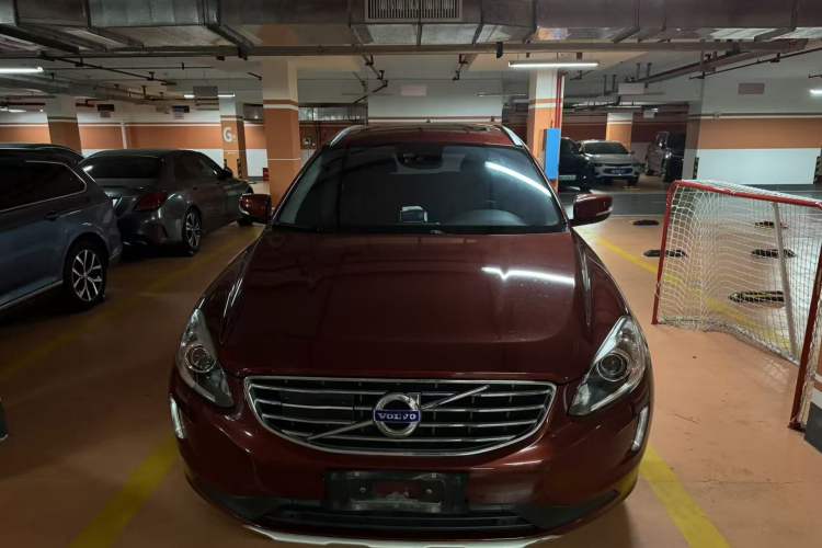 Used Volvo XC60 2015 T5 AWD Zhiyuan Edition Exterior 6