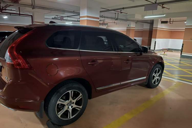 Used Volvo XC60 2015 T5 AWD Zhiyuan Edition Exterior 7