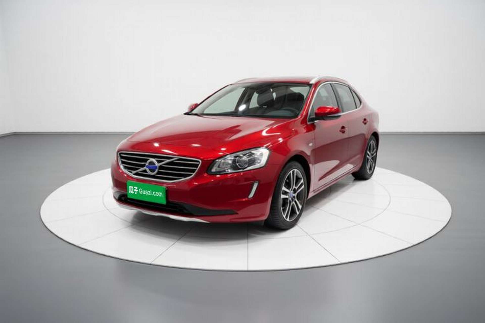 Used Volvo XC60 2015 T5 AWD Zhiyuan Edition Front Left 45 Deg
