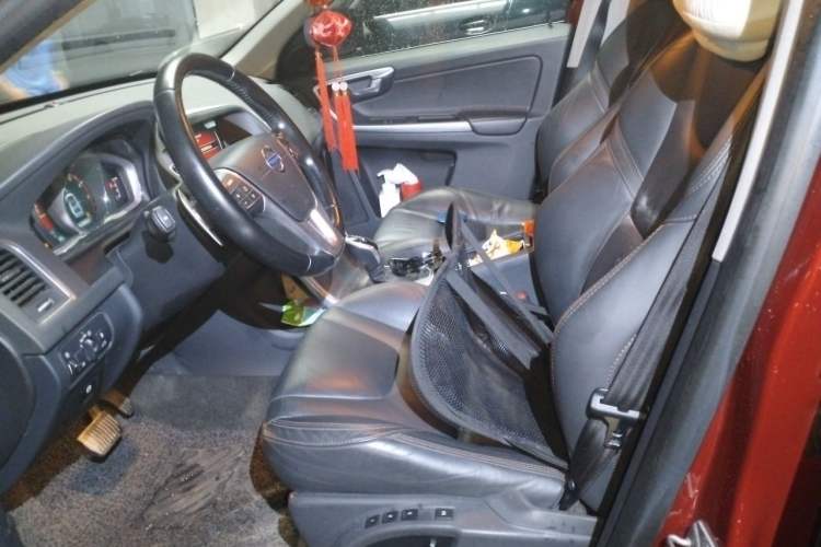 Used Volvo XC60 2015 T6 Zhiyi Edition Left Front Seat