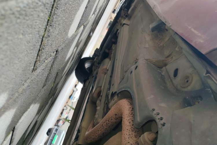Used Volvo XC60 2015 T5 Smart Upgrade Model Left Side Sill
