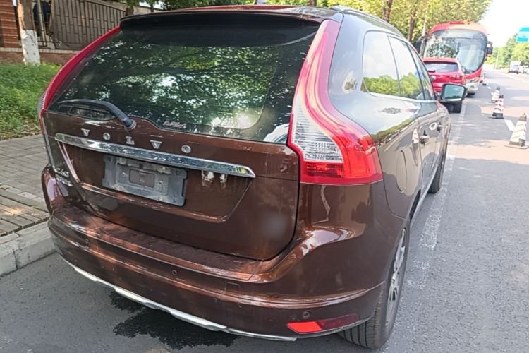 Used Volvo XC60 2015 T5 AWD Zhiyuan Edition Rear Right 45 Deg
