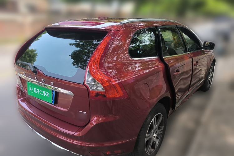 Used Volvo XC60 2015 T5 AWD Zhiyuan Edition Rear Right 45 Deg