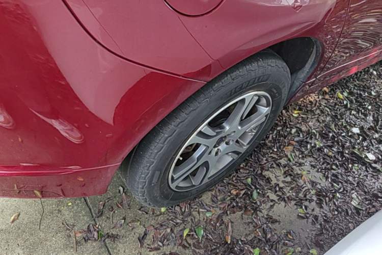 Used Volvo XC60 2015 T5 Zhiyi Edition Right Rear Wheel Hub