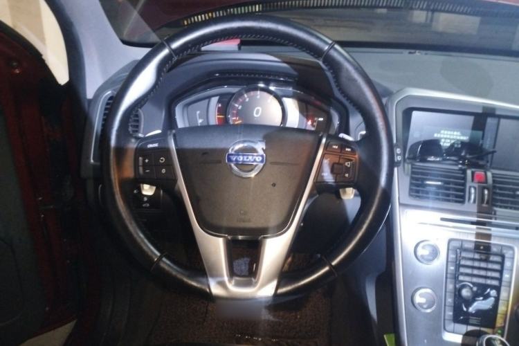 Used Volvo XC60 2015 T6 Zhiyi Edition Steering Wheel