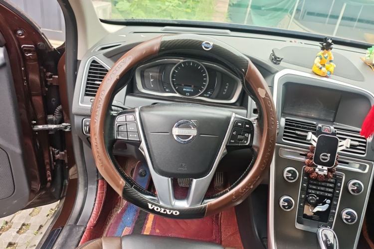Used Volvo XC60 2015 T5 AWD Zhiyuan Edition Steering Wheel