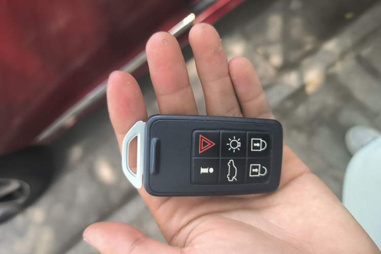 Used Volvo XC60 2015 T5 AWD Zhiyuan Edition Vehicle Key