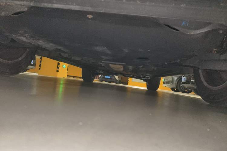 Used Volvo XC60 2015 T5 Smart Upgrade Model Chassis Front