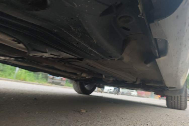 Used Volvo XC60 2015 T5 AWD Zhiyuan Edition Chassis Rear Right