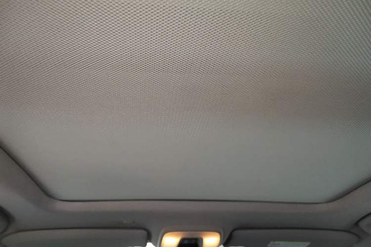 Used Volvo XC60 2015 T5 Smart Upgrade Model Headliner