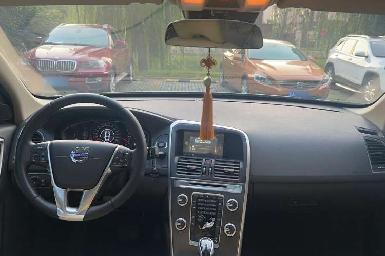 Used Volvo XC60 2015 T5 Zhiyi Edition Interior 5
