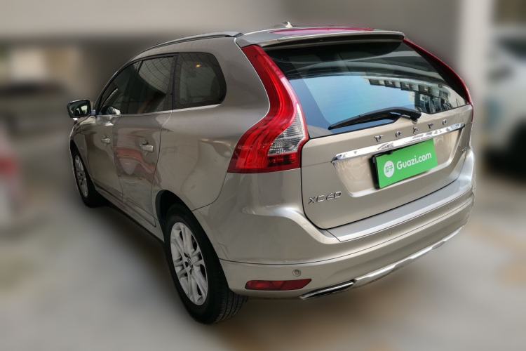 Used Volvo XC60 2015 T5 Smart Upgrade Model Rear Left 45 Deg